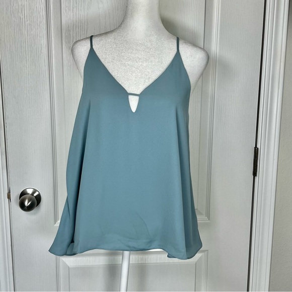 NWT Revolve Krisa Spaghetti Strap Womens Tank Top Seafoam Blue Size Medium - Picture 1 of 9